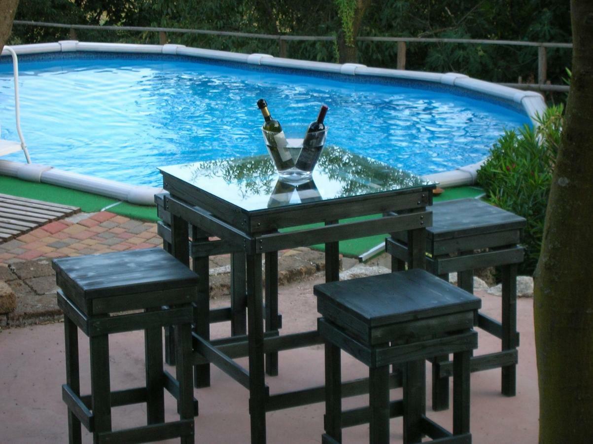 Brojo Hill Bed & Breakfast Longare Luaran gambar